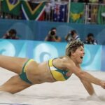 Natalie Cook diving for the ball at the Sydney Olympics beach volleyball final